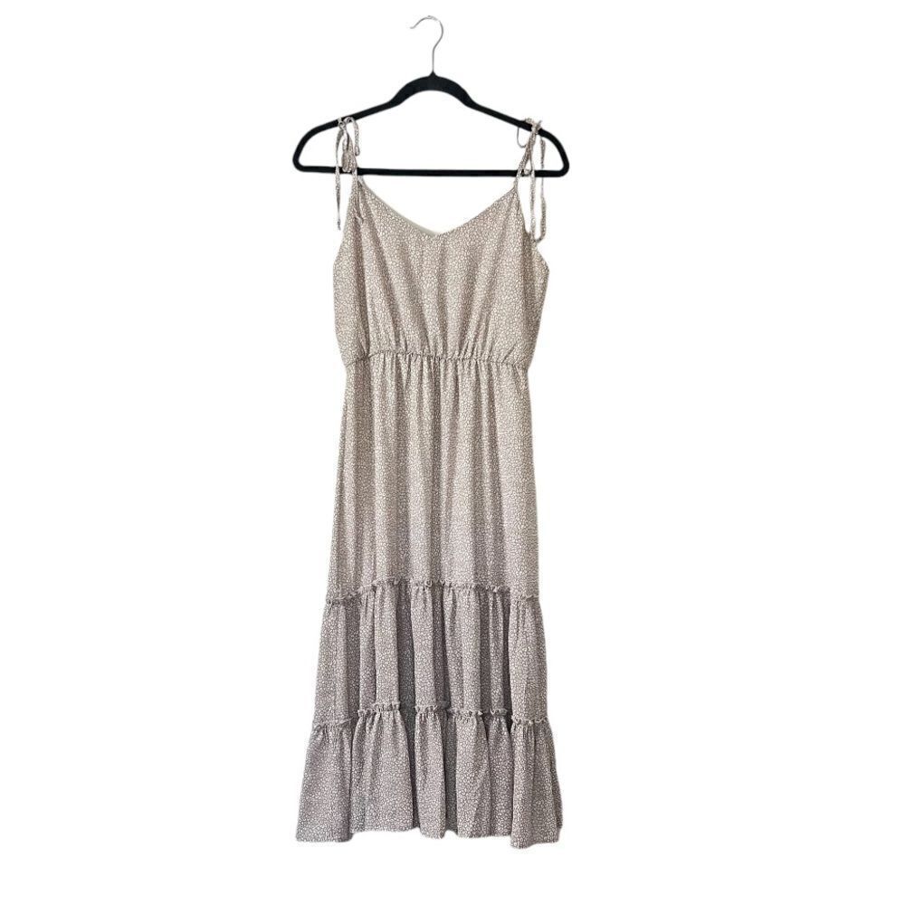 Pink Lily Tiered Midi Dress Size Small in Tan and White